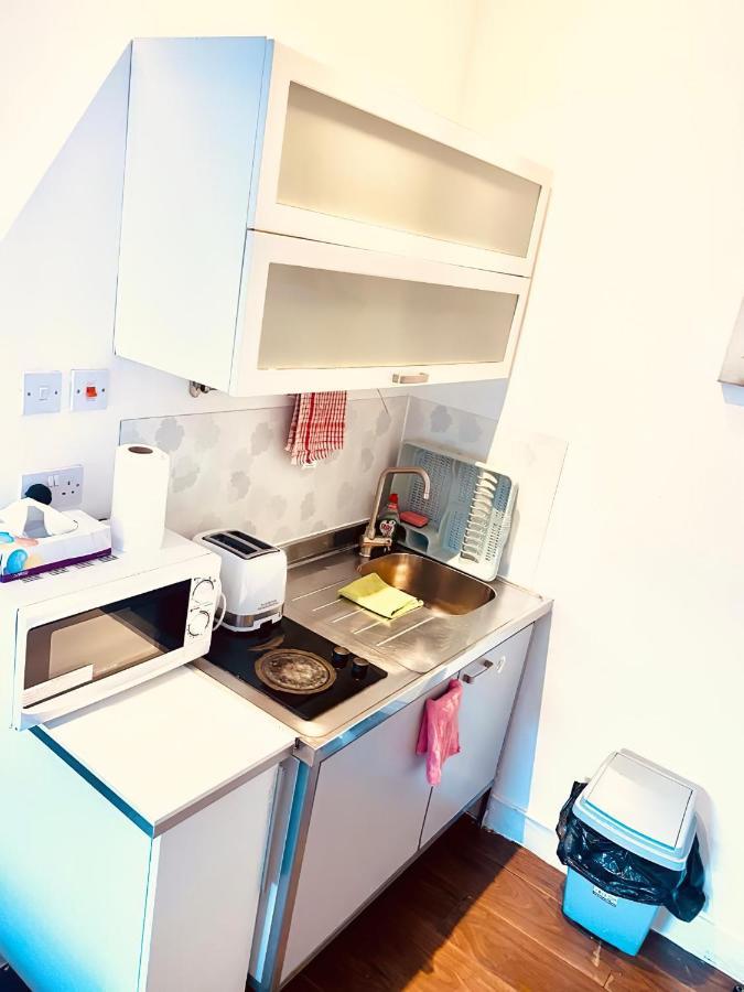 Appartement One Bed Studio Flat In Central Londres Extérieur photo